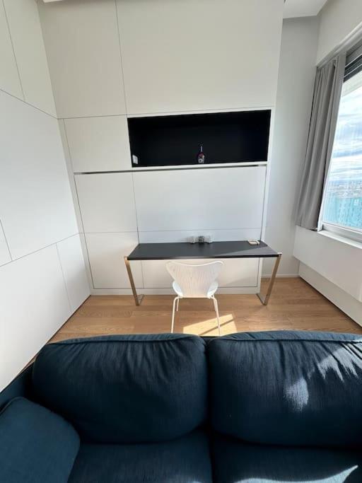 Free Car Parking Appartement- 25min To Downtown Apartment *