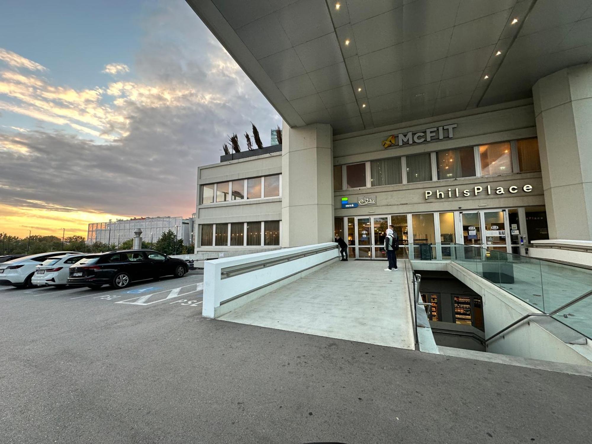 Free Car Parking Appartement- 25min To Downtown